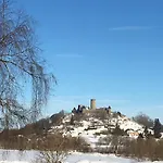 Balkhausen 3* Nürburg